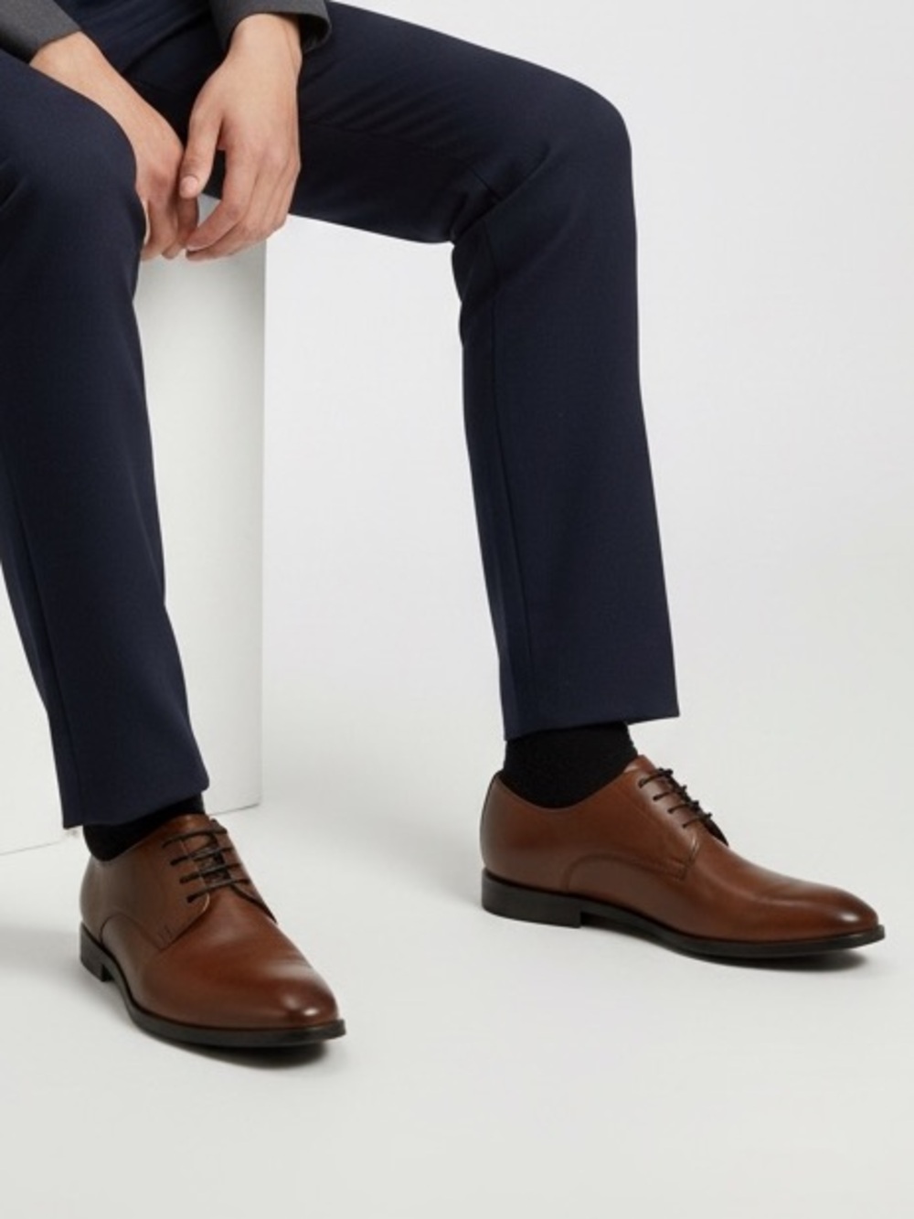 NWT H&M Men’s Brown Faux Leather Oxfords Classic Style Size 8.5 mens dress shoes - Picture 1 of 10
